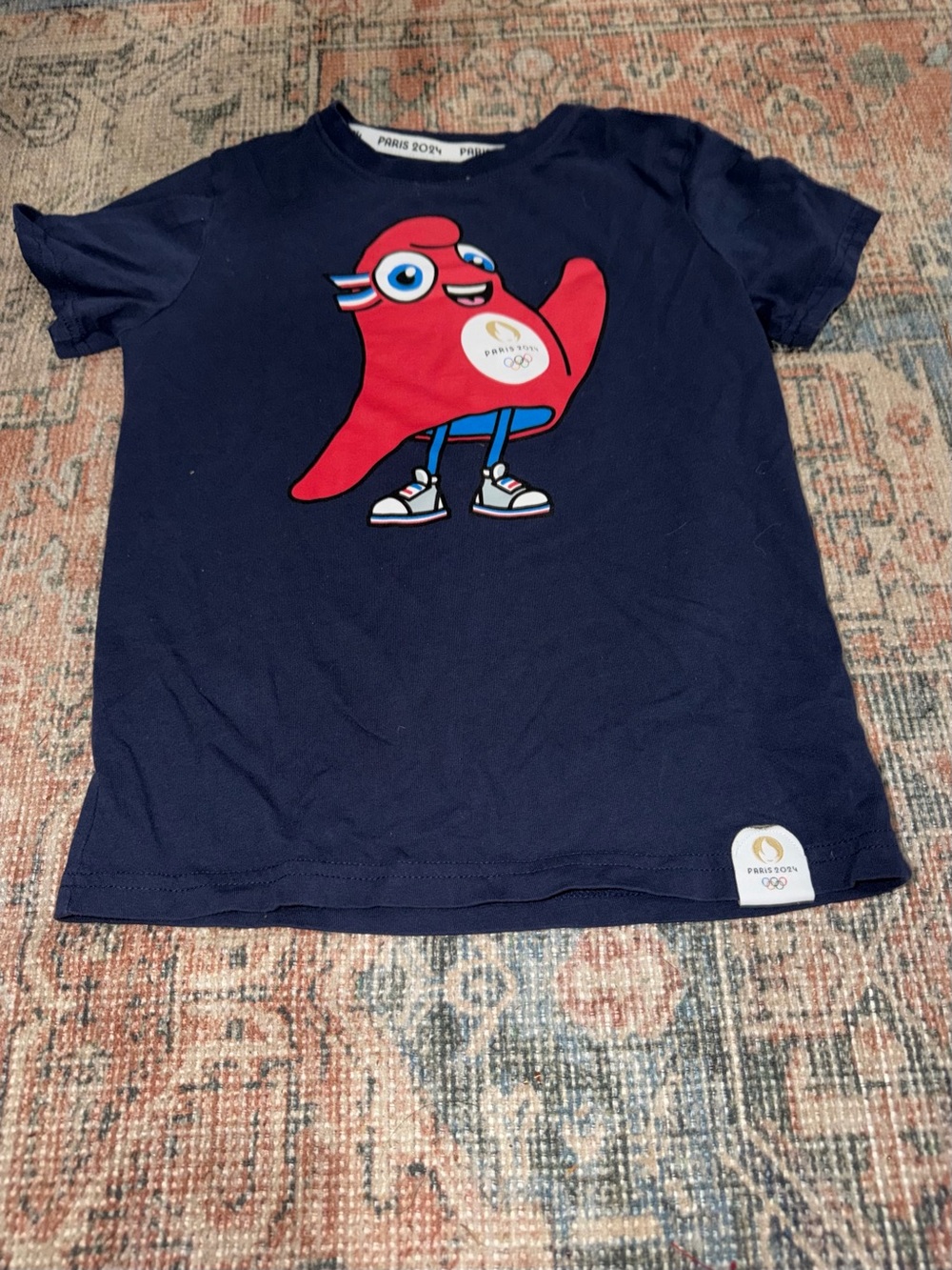 Official Paris 2024 sumner Olympics mascot T-shirt size 8A kids